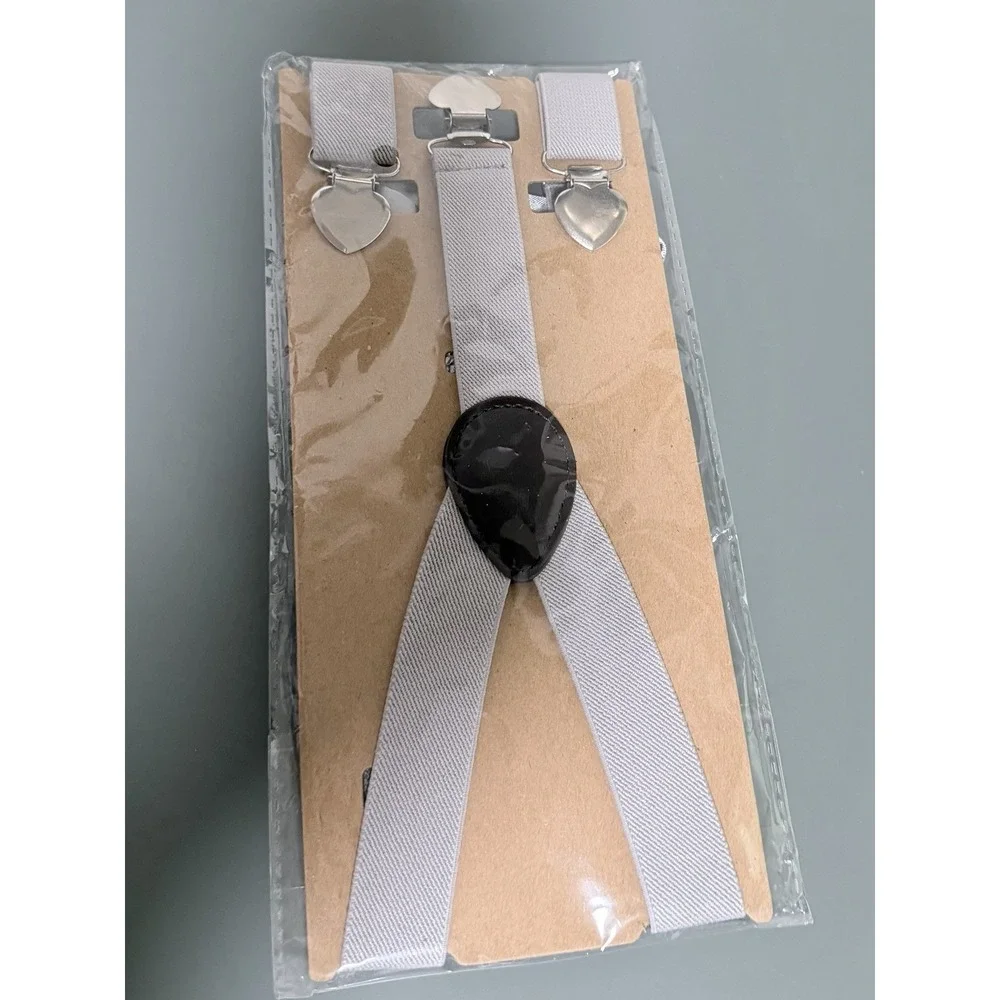 Boys' Suspenders and Bow Tie Set Adjustable with Heart Clips - Picture 3 of 3